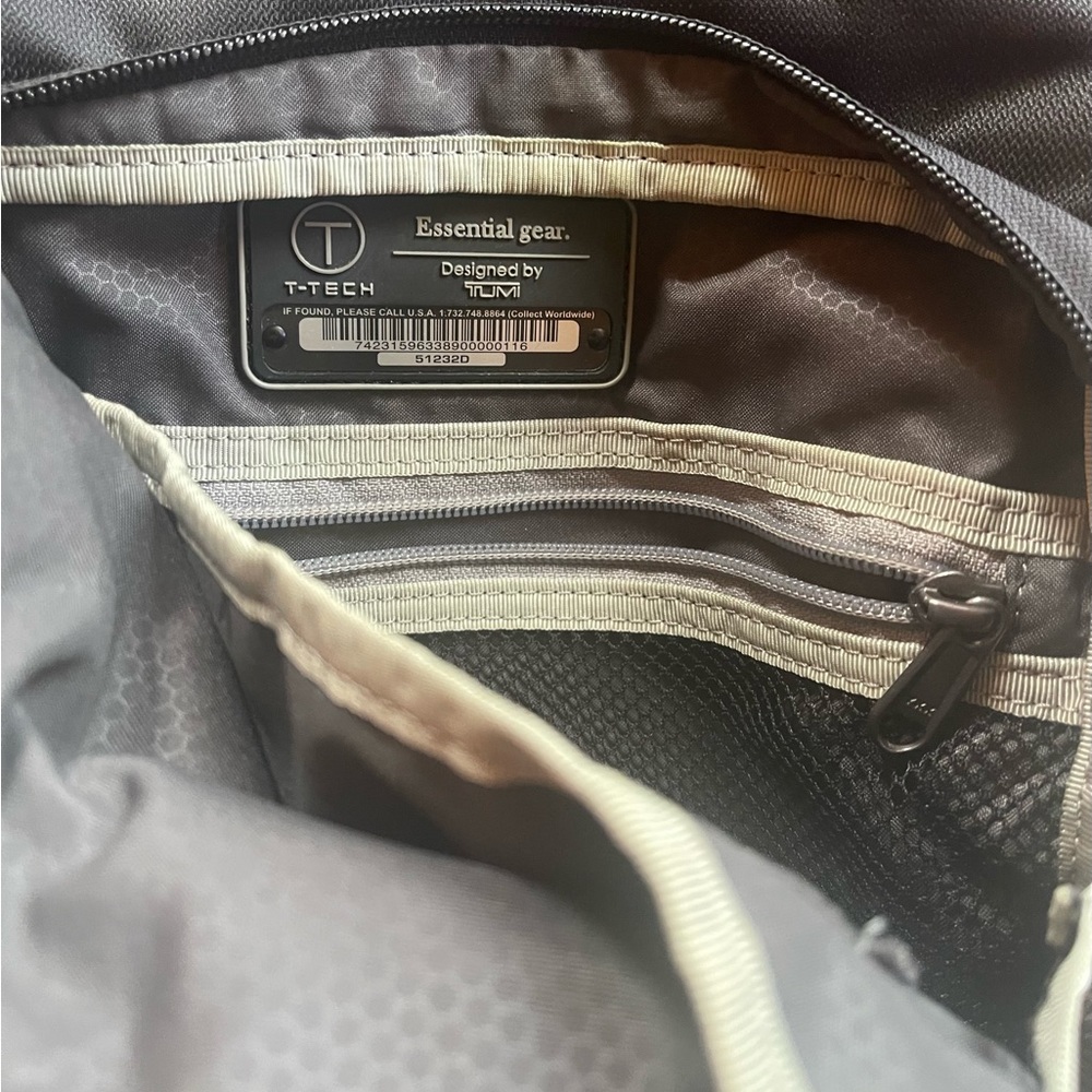Tumi T Tech Messanger/Travel bag